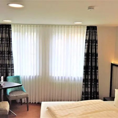 Sonne Hotel